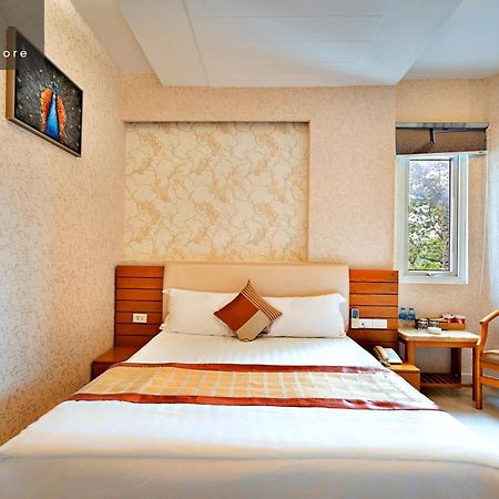 S79 Happy Hotel 2 Cidade de Ho Chi Minh Exterior foto